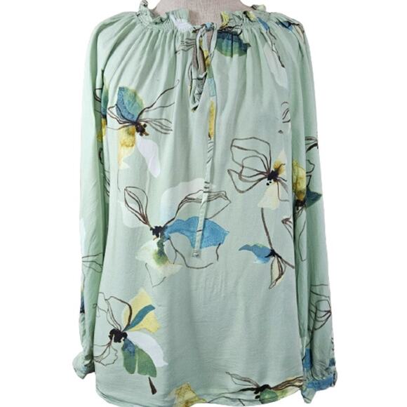 Light Green Floral Long Sleeve Blouse Size XS - Picture 1 of 5